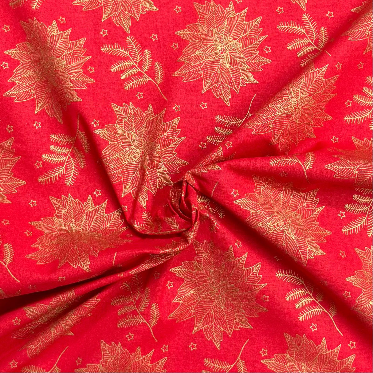 Pound A Metre Per Metre Per Metre Digitally Printed Gold Foil Christmas 100% Cotton- 45" Wide (Red Bloom)