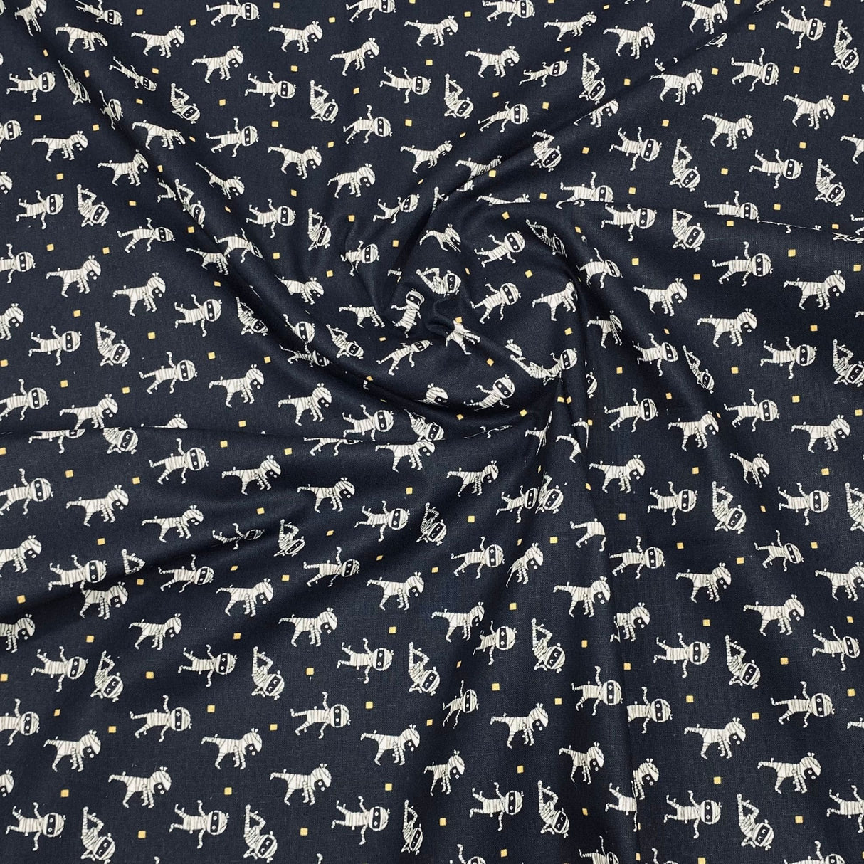Pound A Metre Per Metre Per Metre Digitally Printed Halloween 100% Cotton- 45" Wide (Mummy)