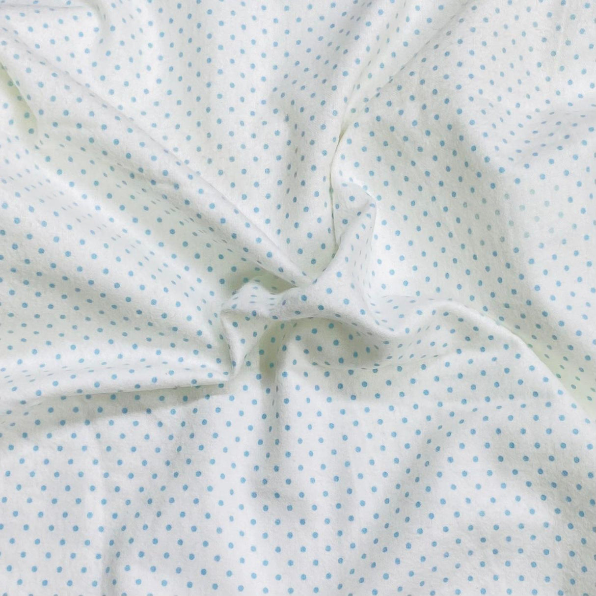 Pound A Metre Per Metre High Quality Brushed Cotton - 45" Wide (Blue Polka)