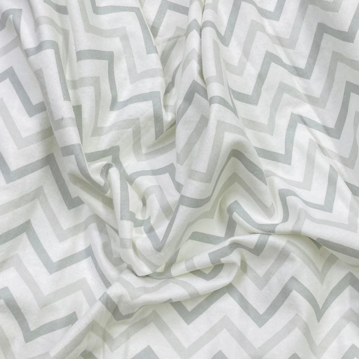 Pound A Metre Per Metre High Quality Brushed Cotton - 45" Wide (Zigzag)