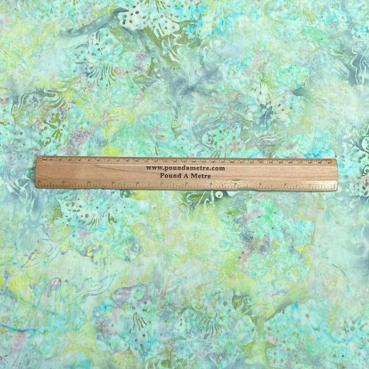 Pound A Metre Per Metre Luxurious Quality 100% Bali Cotton Batik - 45" Wide (Virgo)