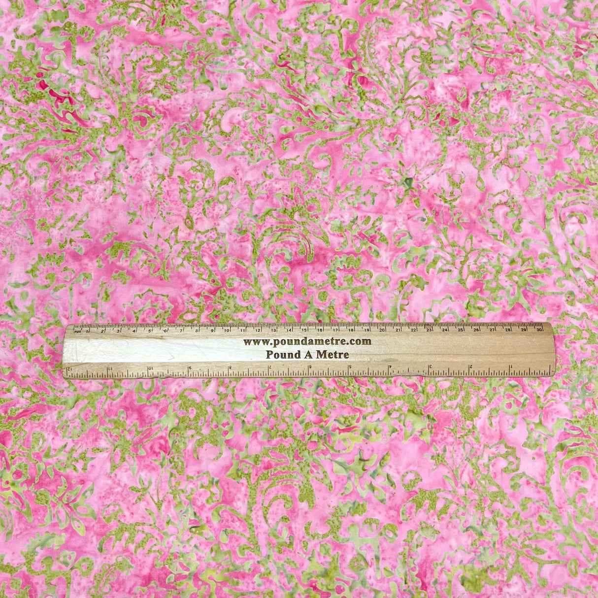 Pound A Metre Per Metre Luxurious Quality 100% Indian Cotton Batik - 45" Wide (Blossom)