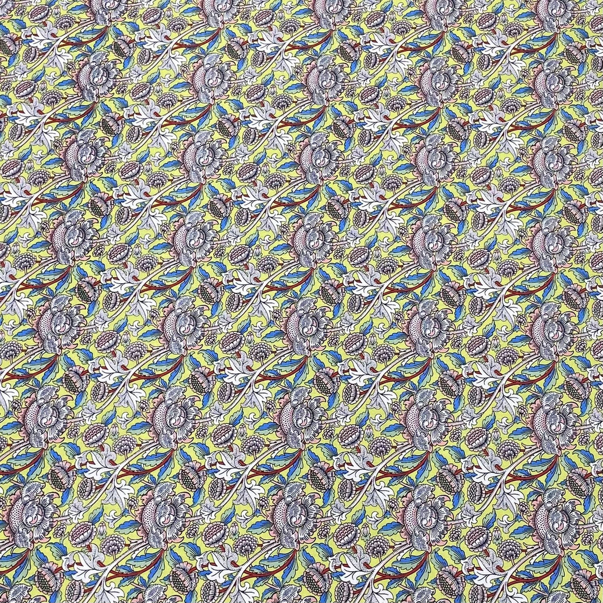 Pound A Metre Per Metre Luxury Dressmaking 100% Cotton Lawn- 60" (Lime Flowers)