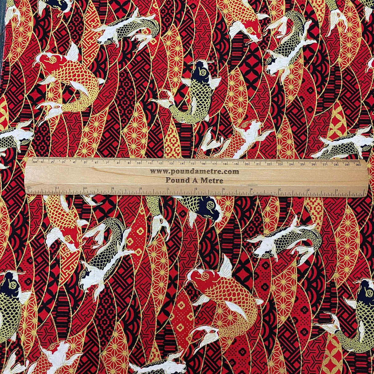 Pound A Metre Per Metre Per Metre Oriental Gold Foil Printed Cotton - 55" Wide (Red Fish)