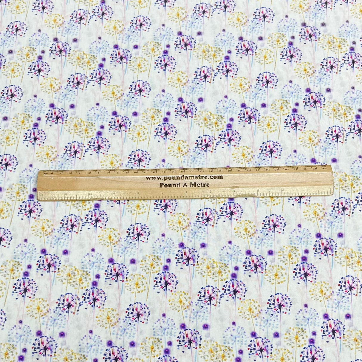 Pound A Metre Per Metre Premium Digital Cotton 45'' Wide (Firework)