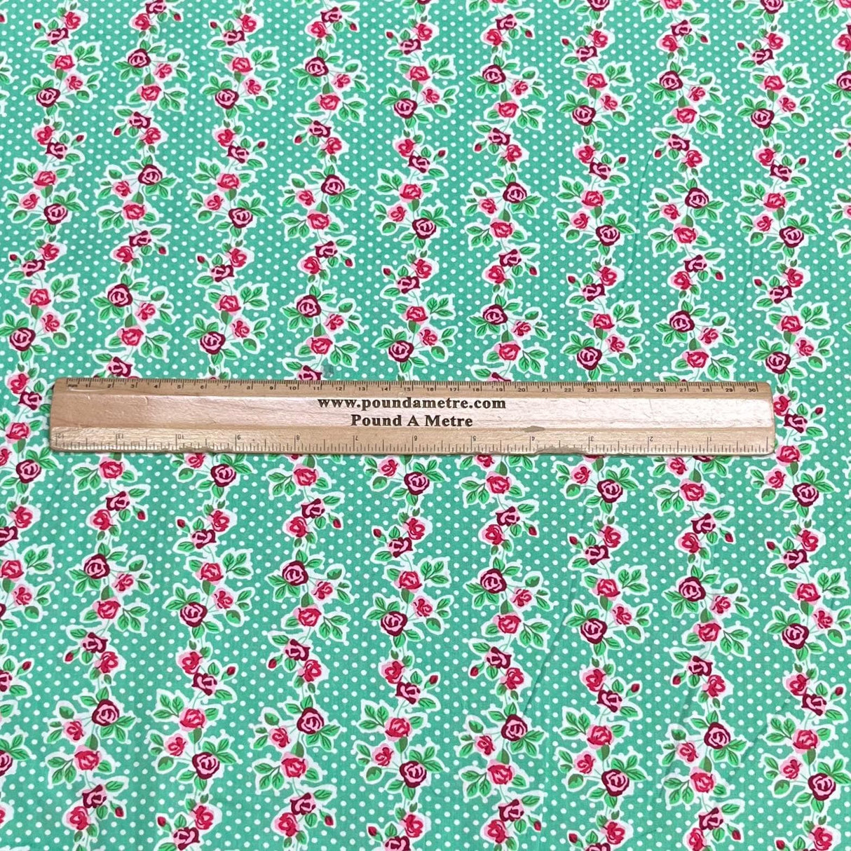 Pound A Metre Per Metre Premium Digital Cotton 45'' Wide (Wall Flower)