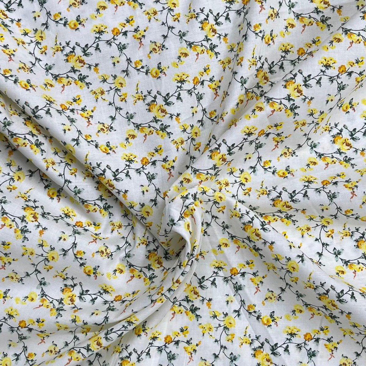 Pound A Metre Per Metre Premium Digital Printed Cotton 45'' Wide (Daisy)