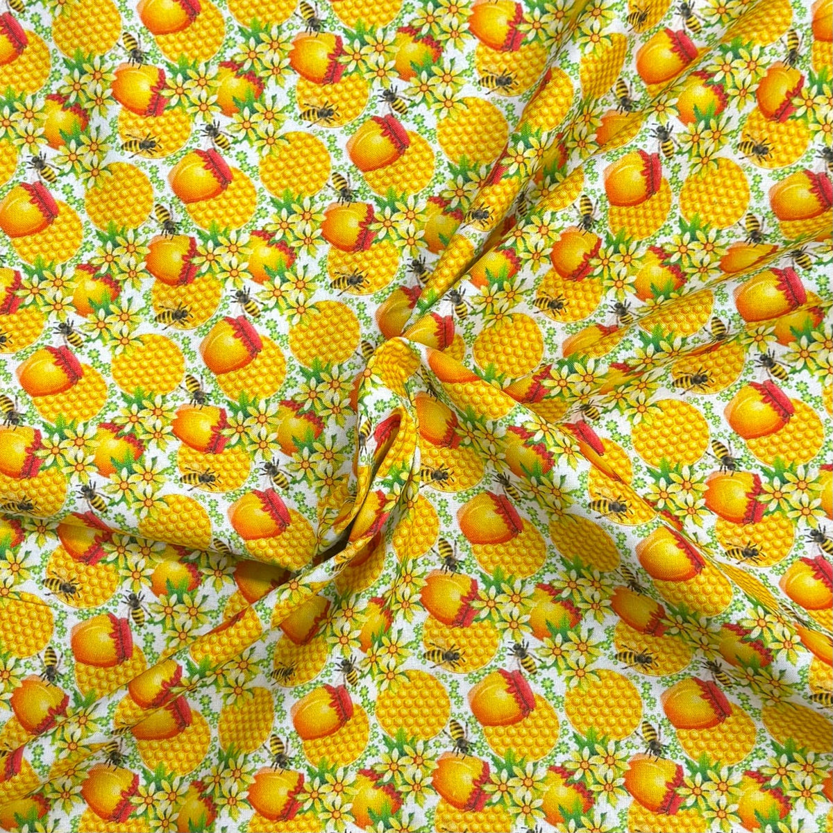 Pound A Metre Per Metre Premium Digital Printed Cotton 45'' Wide (Honey Comb)
