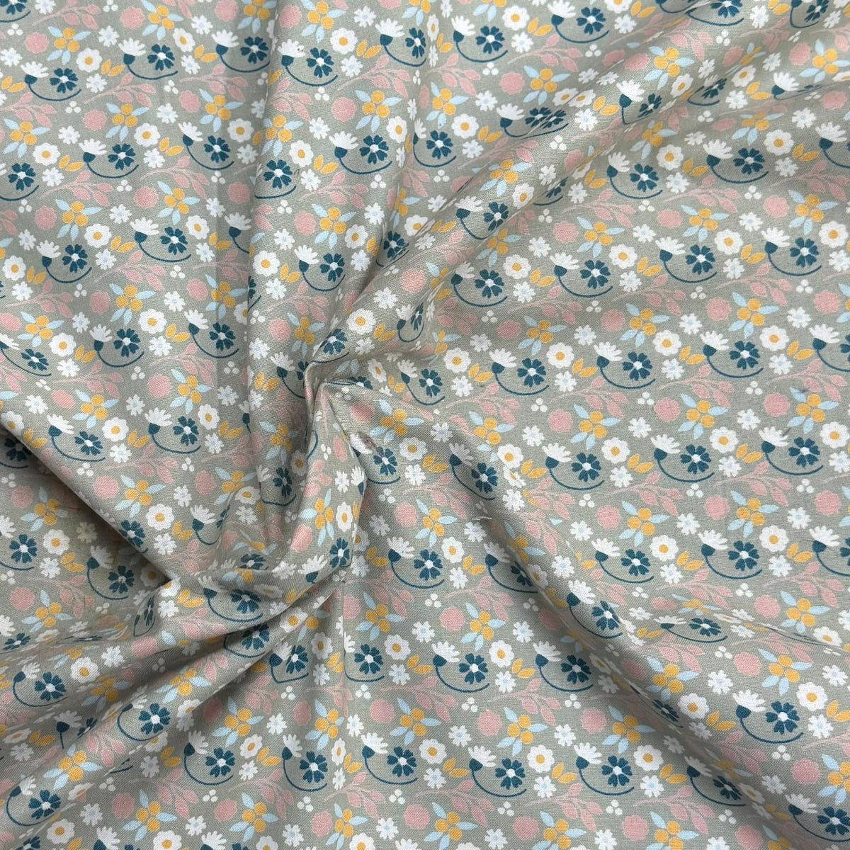 Pound A Metre Per Metre Premium Digital Printed Cotton 45'' Wide (Winter Garden)