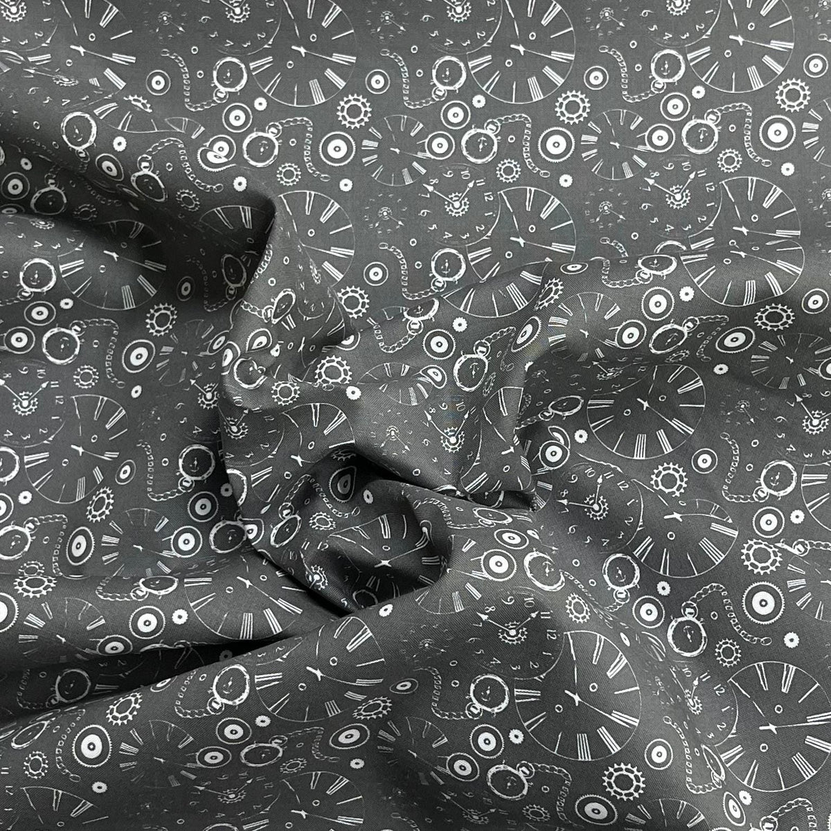 Pound A Metre Per Metre Premium Digital Printed Halloween Cotton 45'' Wide (Treat)