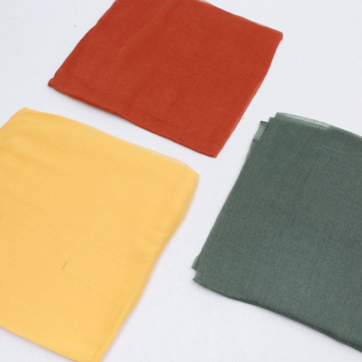 Pound A Metre 10 x 1.8mtrs total 18 Metres 10 x 2 yd Crinkle Chiffon Fabrics For £1, Crinkle Yoryu Approx