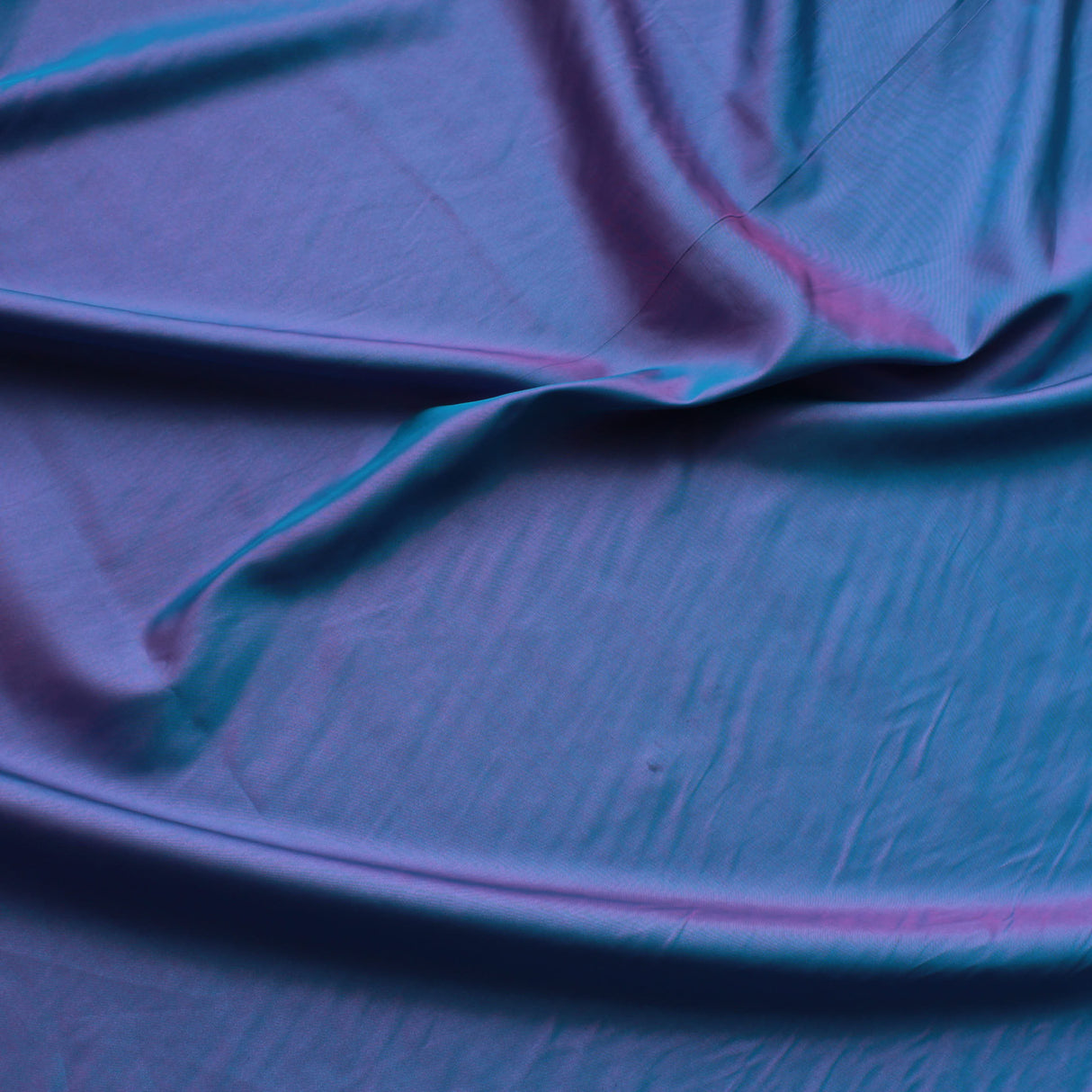 Polysilk Shot Habotai- Two Tone Effect