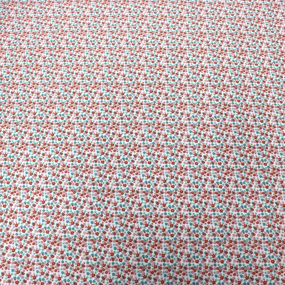 Pound A Metre 3 Metres 3 Metre Premium Quality Warm Cotton - 63" Wide Ditsy Flowers