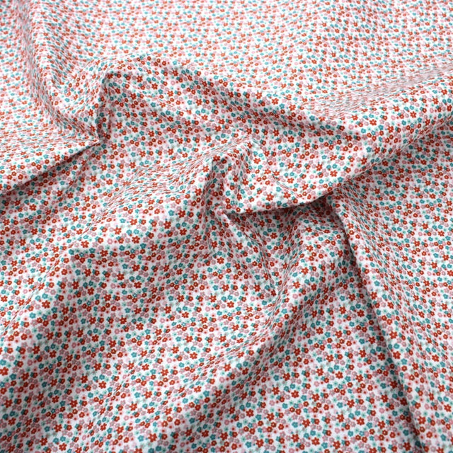 Pound A Metre 3 Metres 3 Metre Premium Quality Warm Cotton - 63" Wide Ditsy Flowers