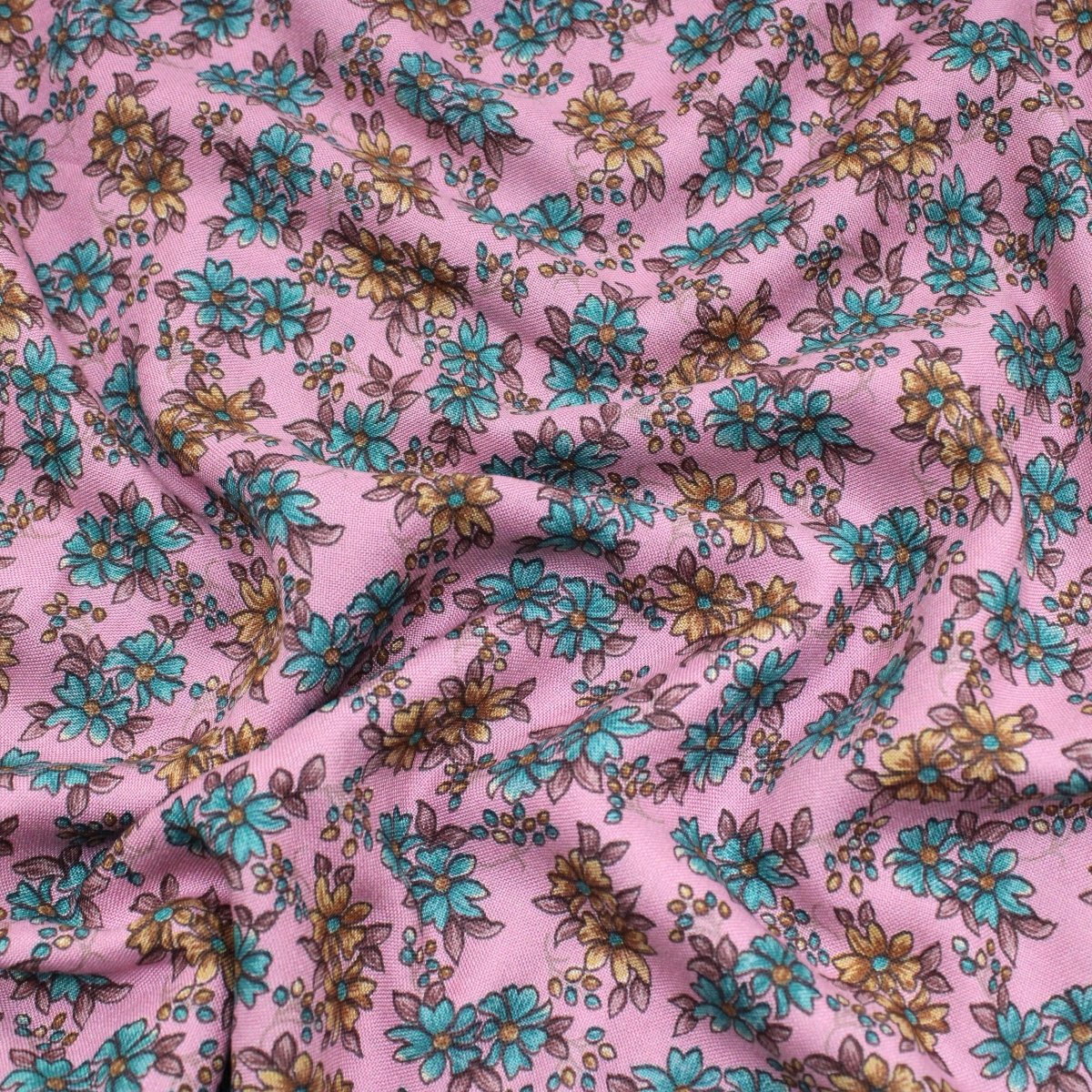 3 Metres Floral Daisy Dress-Rayon 45" Wide Pink - Pound A Metre