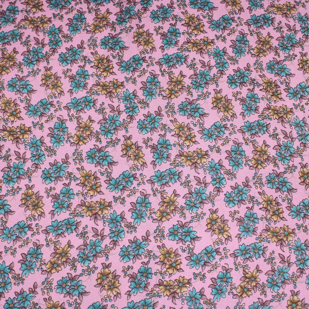 3 Metres Floral Daisy Dress-Rayon 45" Wide Pink - Pound A Metre