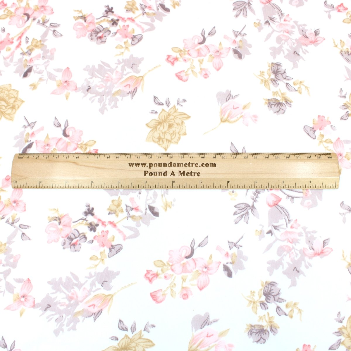 3 Metres Summer Serene Floral Elegant Chiffon 55" Wide Breeze - Pink - Pound A Metre