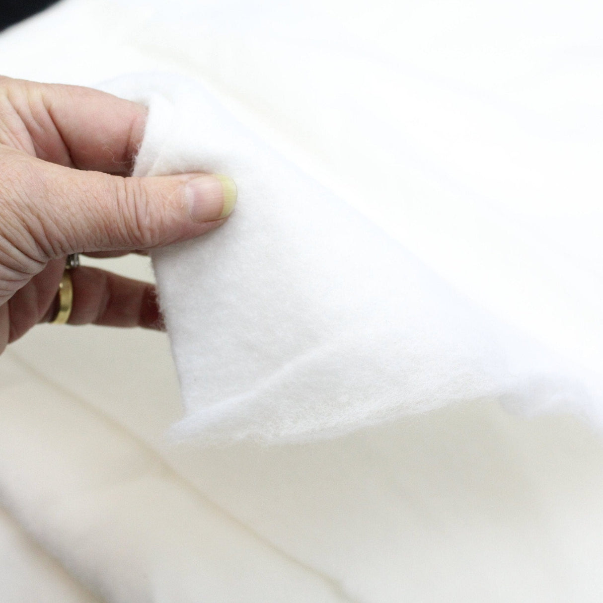 Pound A Metre 5 Metres 5 Metre Cotton Feel Wadding / Batting Bundle