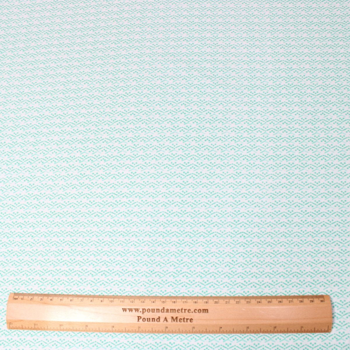 5 Metres Premium 100% Quality Cotton 36"- Ditsy- Pale Mint - Pound A Metre