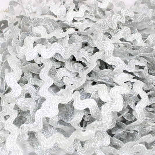 18 Metre RIC RAC Lace Trimming - SILVER