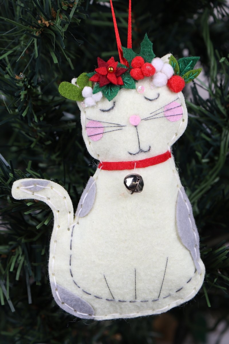 Felt Decoration Kit: Christmas: Cat - Pound A Metre