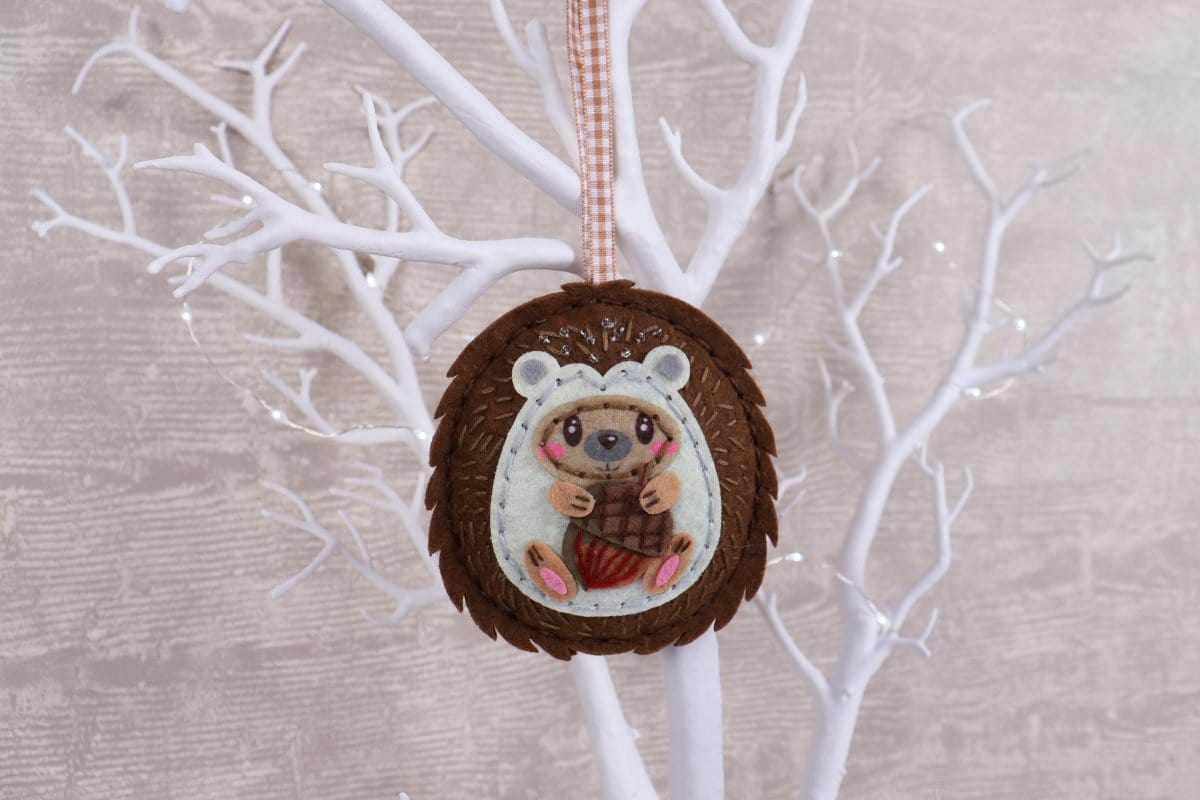 Pound A Metre Per Pack Felt Decoration Kit: Hedgehog