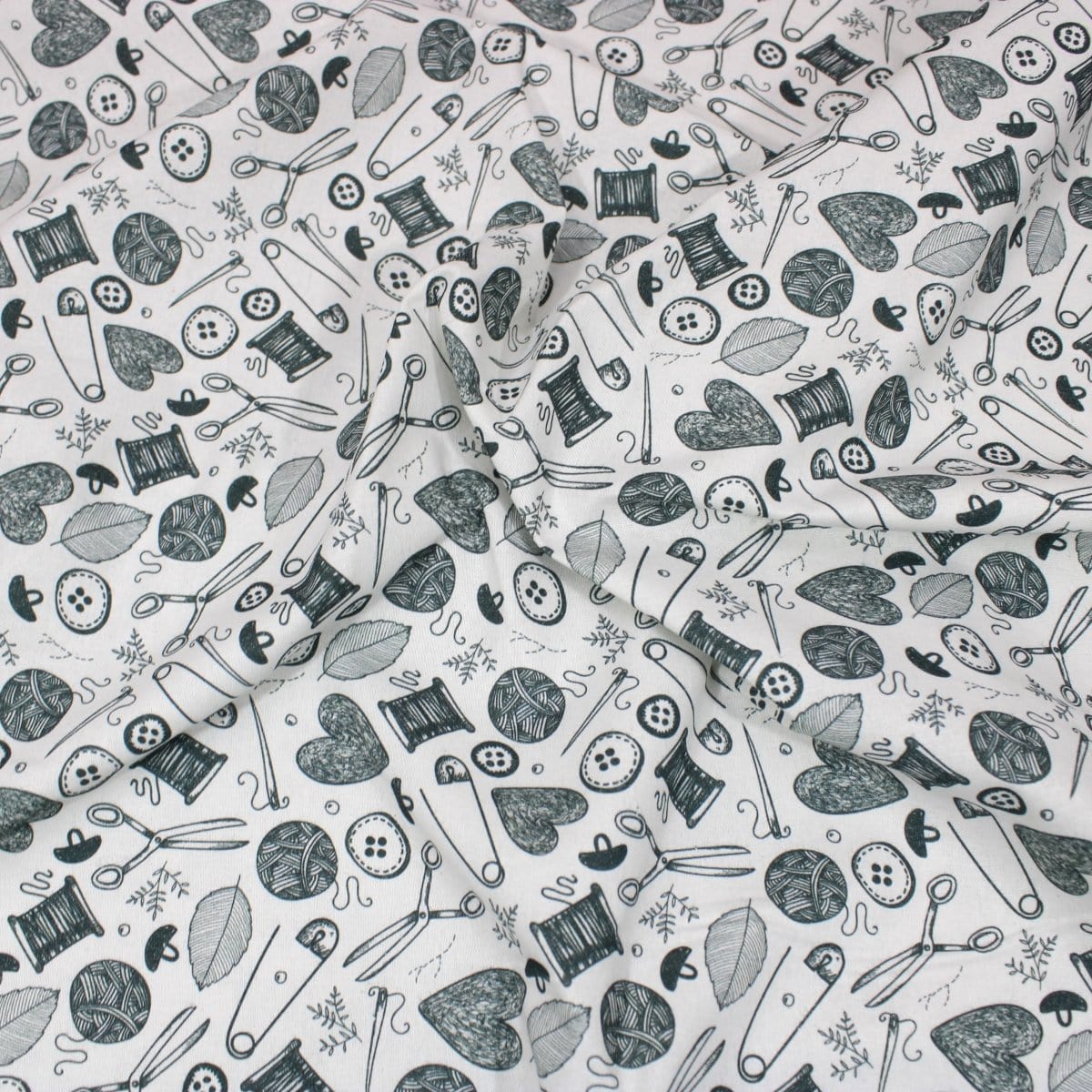 Pound A Metre Per Metre Per Metre Digitally Printed 100% Cotton- 45" Wide (Autumn Sewing)