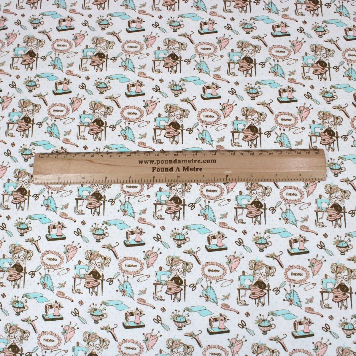 Pound A Metre Per Metre Per Metre Digitally Printed 100% Cotton- 45" Wide (Sewing Room)