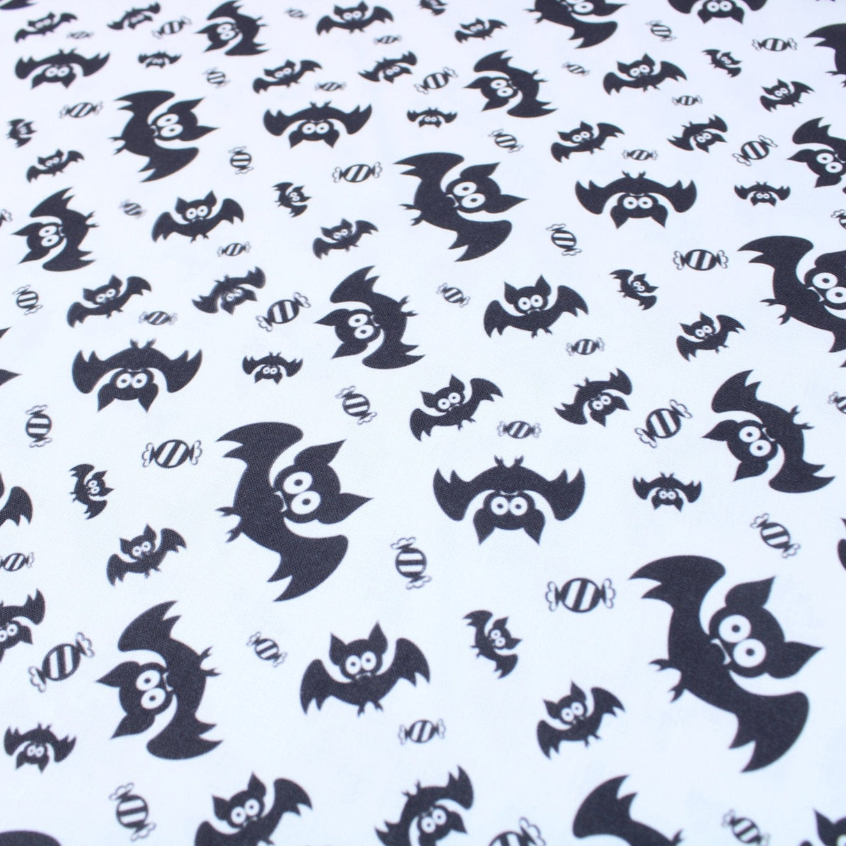 Pound A Metre Full Metre Premium Quality 100% Quilting Cotton - Halloween Range - Bats - 45’ Wide