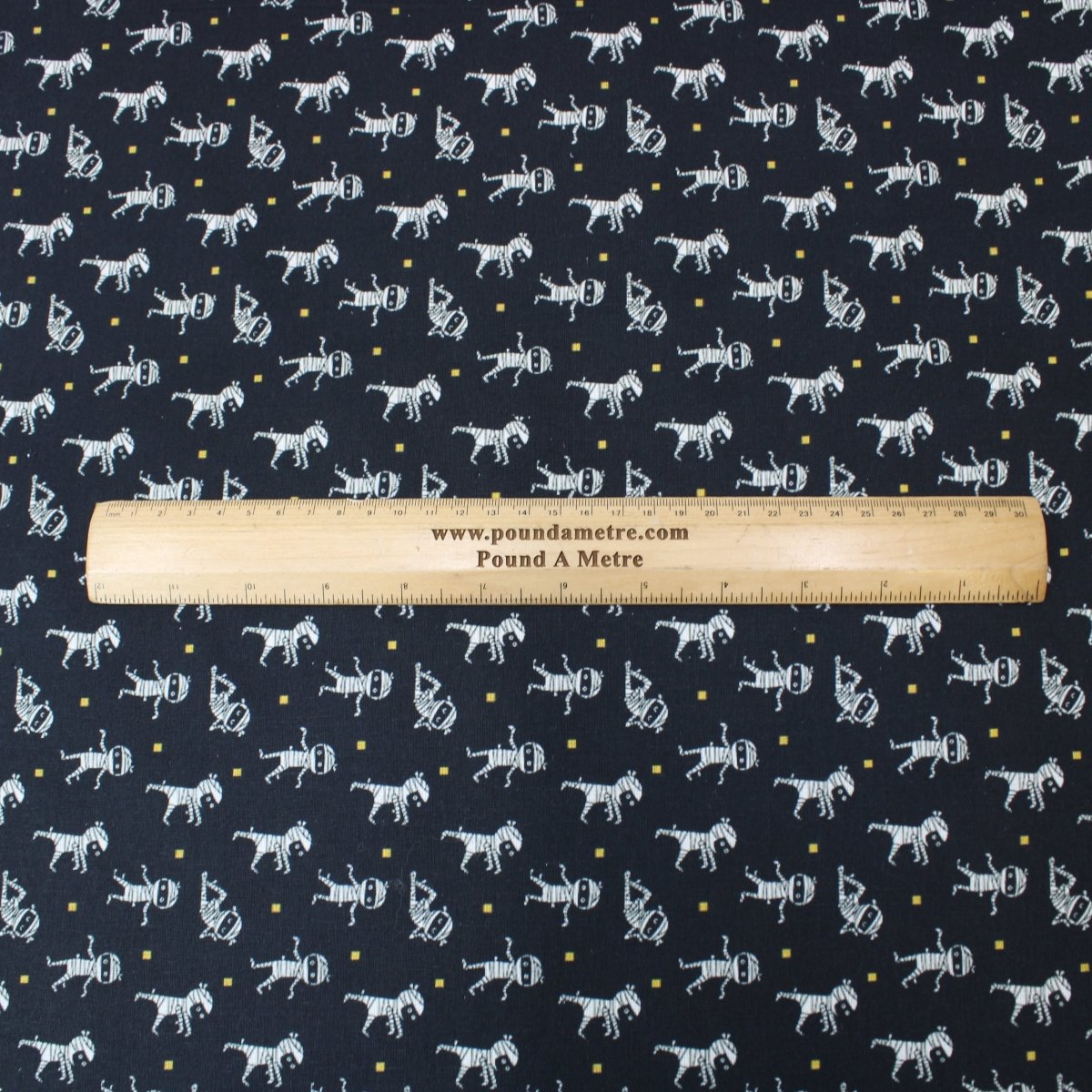 Premium Quality 100% Quilting Halloween Cotton 45' Wide Mummy - Pound A Metre