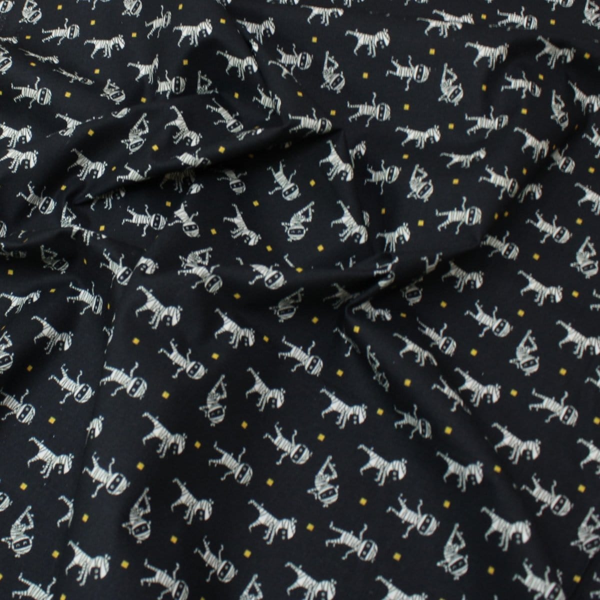 Pound A Metre Full Metre Premium Quality 100% Quilting Halloween Cotton 45' Wide Mummy
