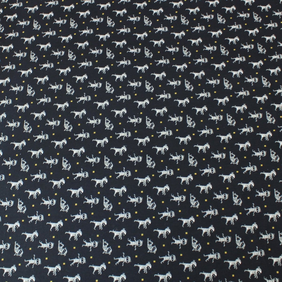 Pound A Metre Full Metre Premium Quality 100% Quilting Halloween Cotton 45' Wide Mummy